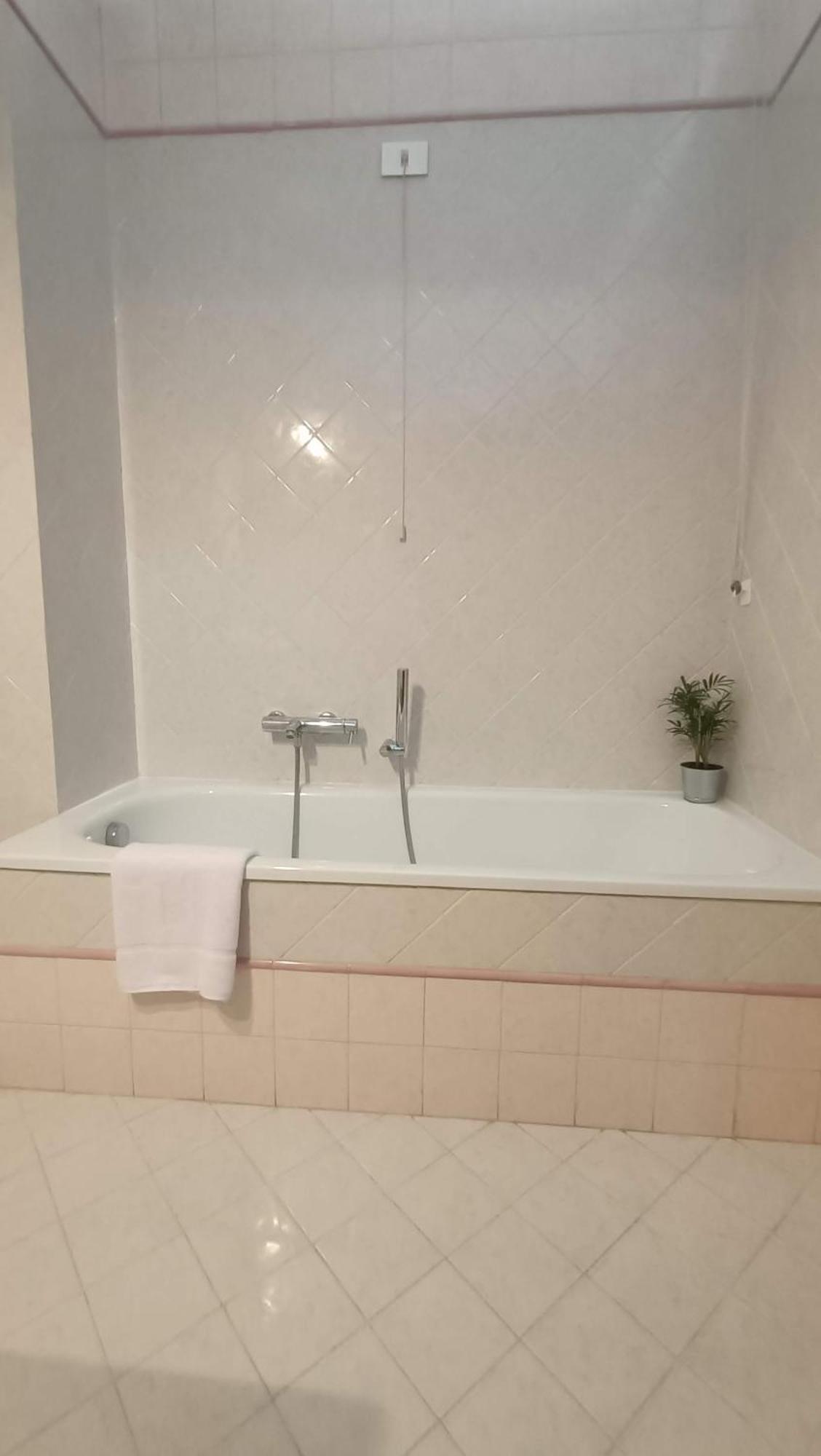 Loving My Rooms 2 - Delizioso Appartamento In Centro โกริเซีย ภายนอก รูปภาพ